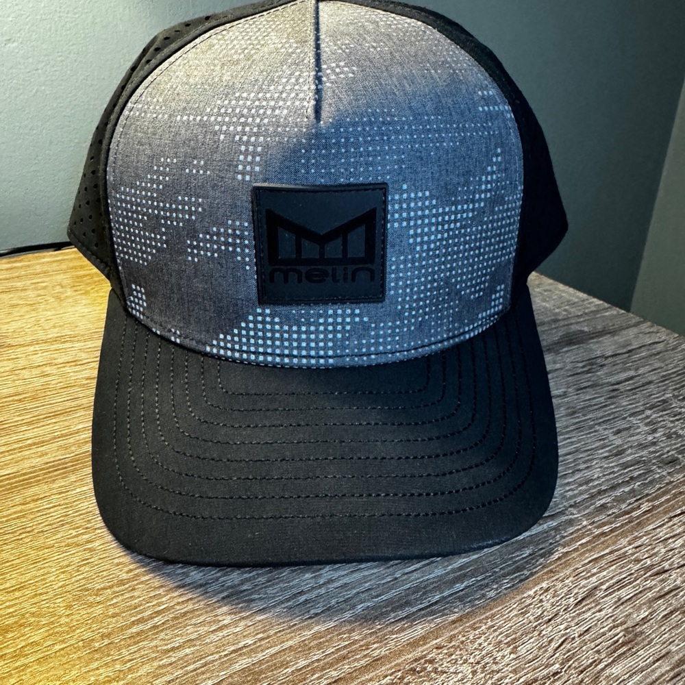 Melin Odyssey Stacked Hydro Hat